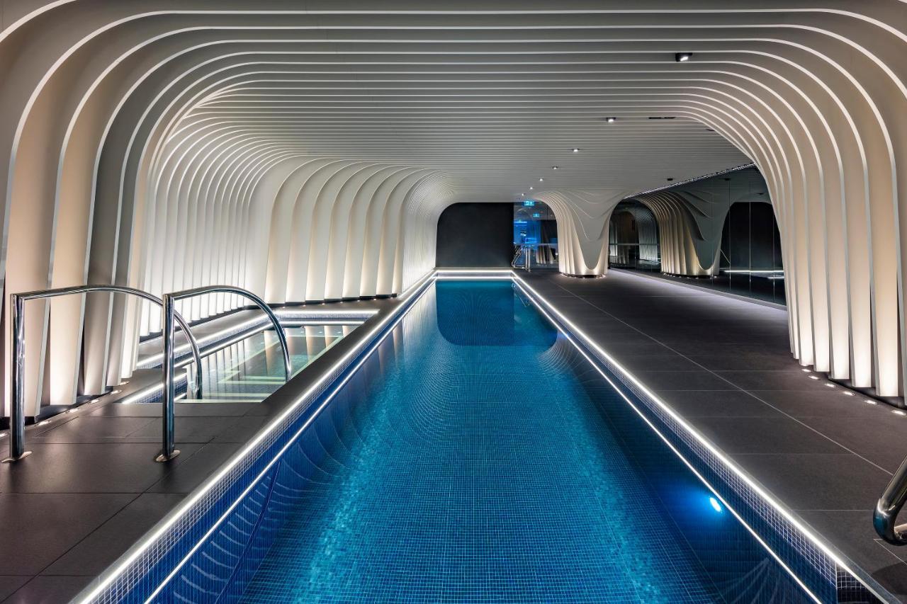 Skye Suites Sydney Ngoại thất bức ảnh The pool at the 2012 London Olympics