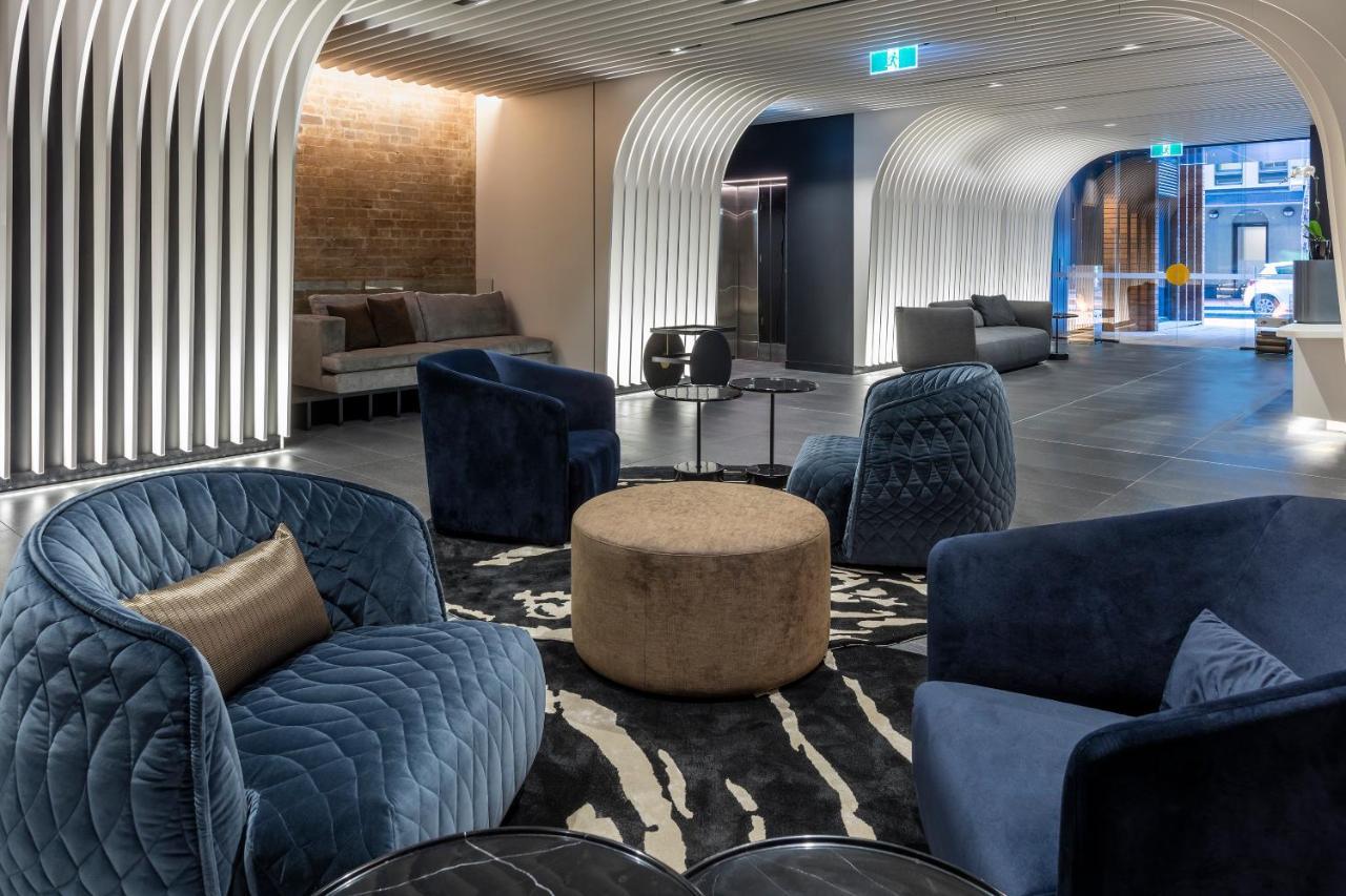 Skye Suites Sydney Ngoại thất bức ảnh The lounge at the airport